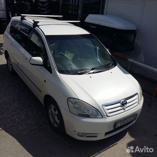 Багажник на Тойота Ипсум 