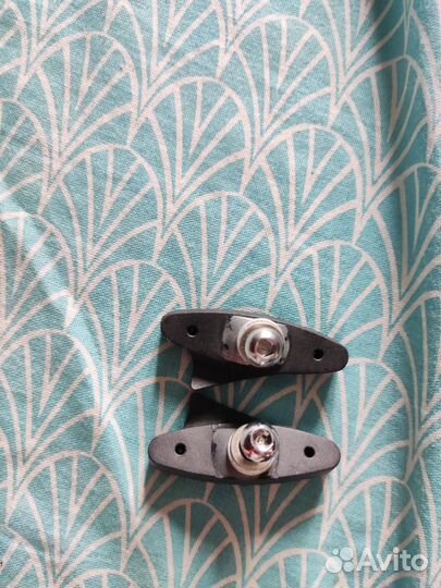 Велосипедные тормозные колодки новые