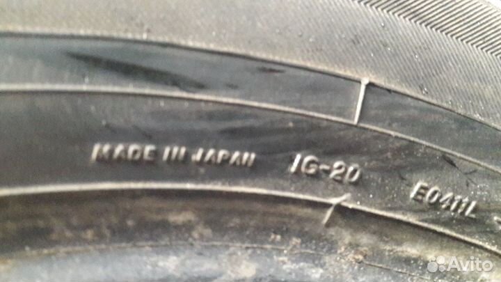 Yokohama Ice Guard IG20 215/60 R17 96Q