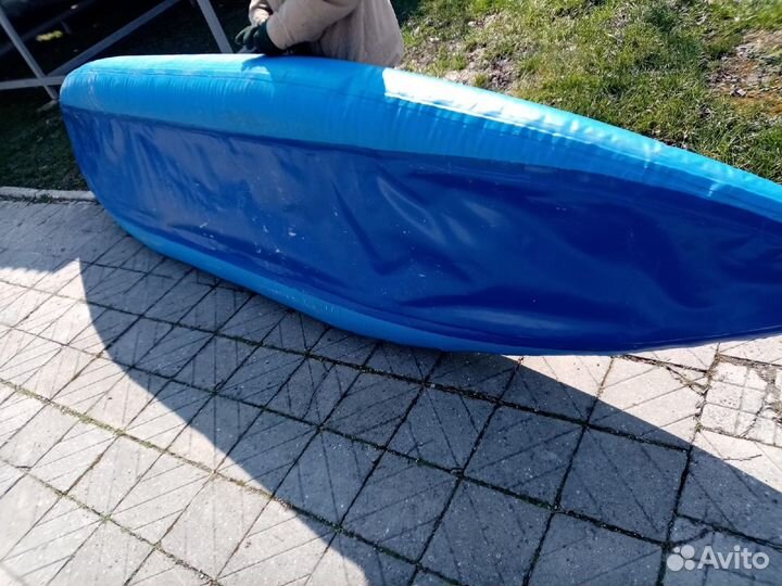 Надувная байдарка-каяк