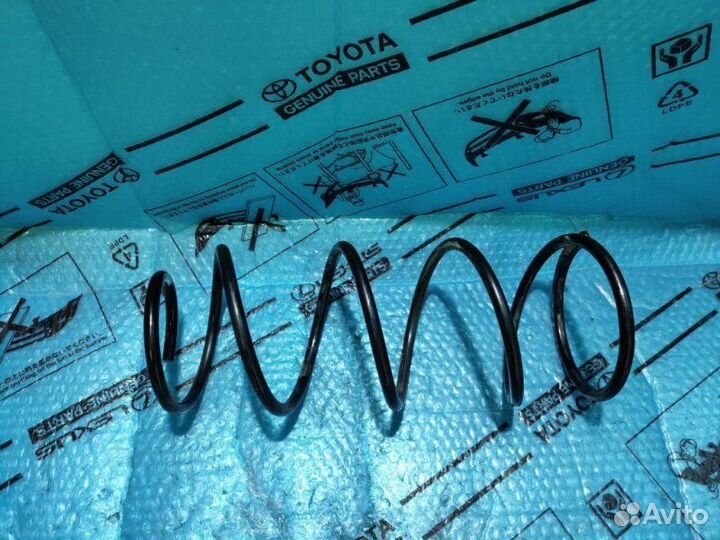 Пружина задняя Toyota Land Cruiser 200 4 2016