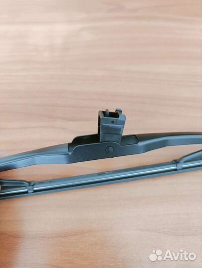 Щетка стеклоочистителя задняя