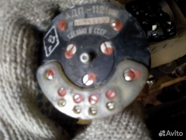 Электродвигатель адп-1121 (СССР)