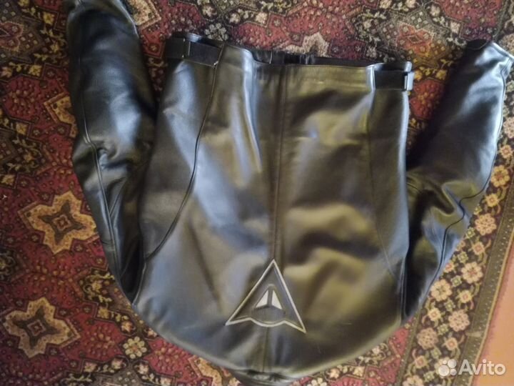 Мотокуртка кожа