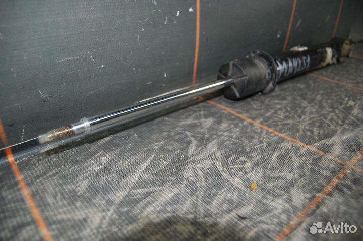 Амортизатор задний - Kia Sportage 4