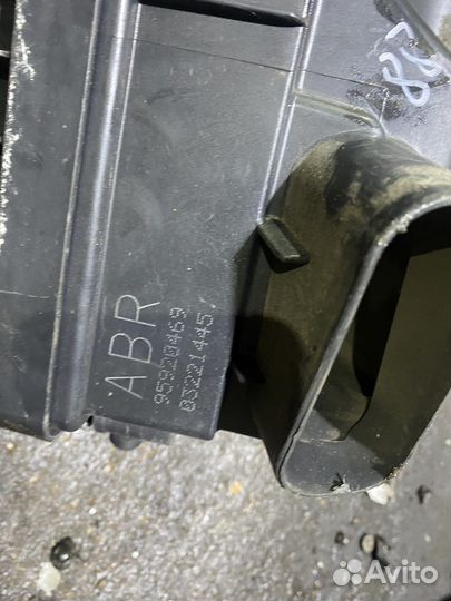 Корпус воздушного фильтра Chevrolet Aveo T300