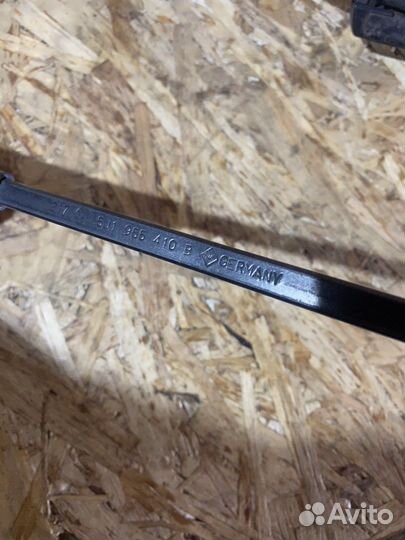 Поводок стеклоочистителя Skoda Fabia 2 07-15