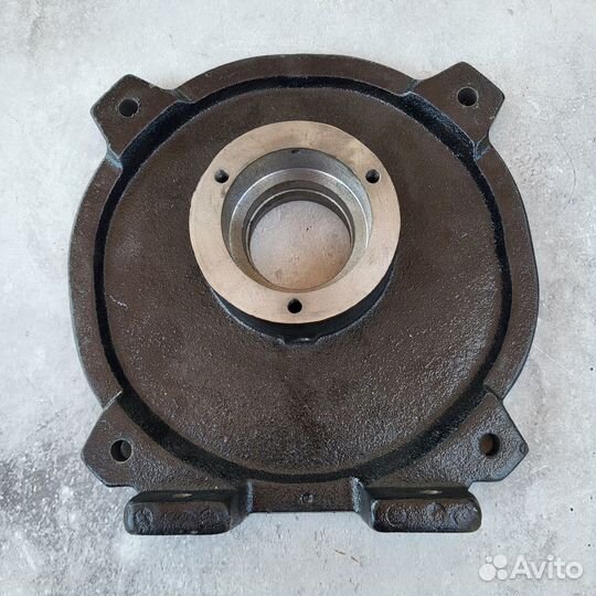 Лобовина задняя вакуумного насоса нвм-75