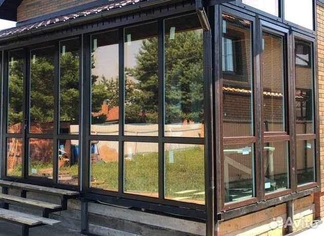 Пластиковые окна с ламинацией