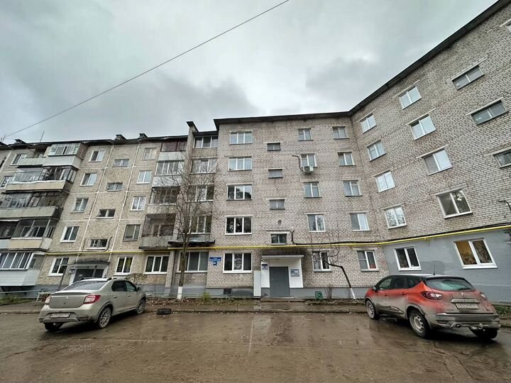 4-к. квартира, 81 м², 2/5 эт.