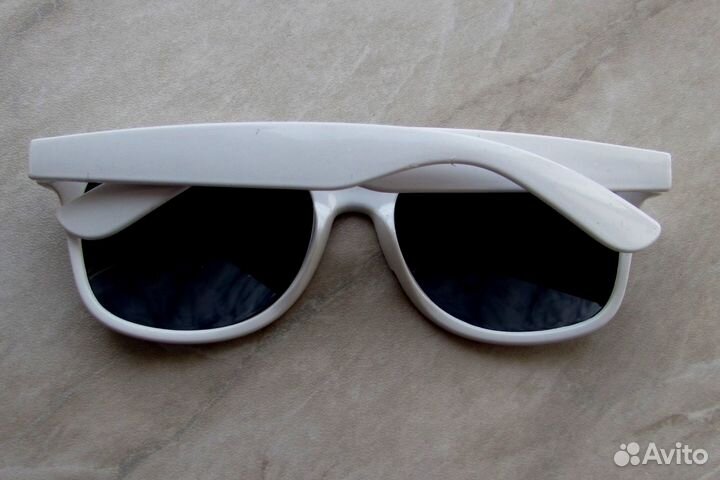 Очки солнцезащитные новые