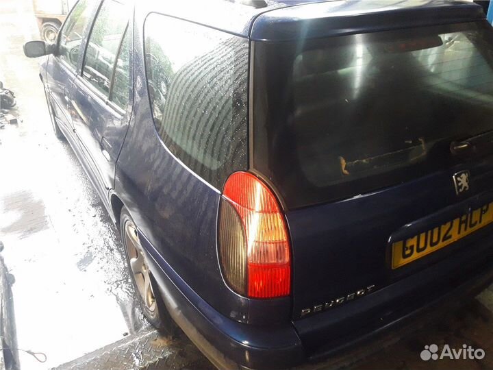 Разбор на запчасти Peugeot 306