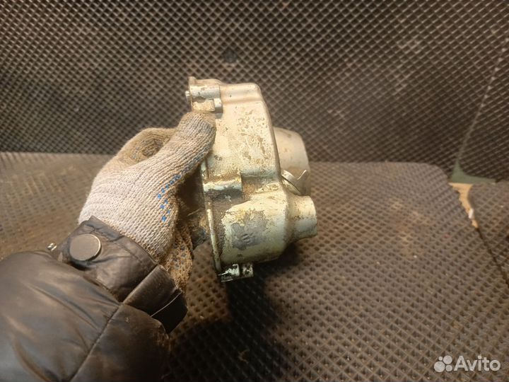 Крышка сцепления на мопед альфа дельта