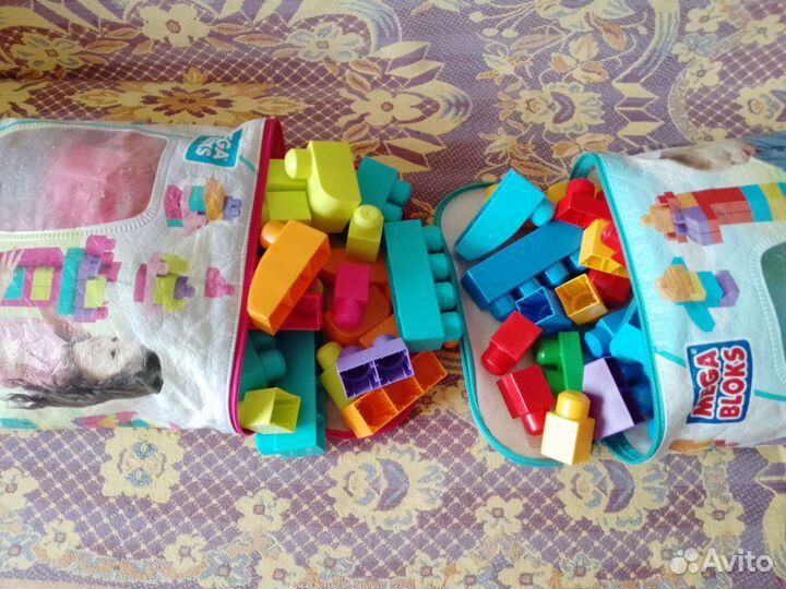Развивающий конструктор Mega bloks от Fisher price