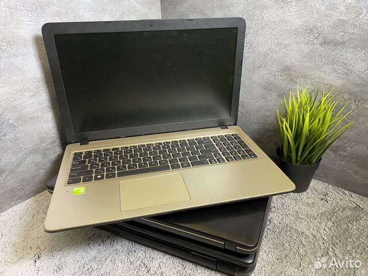 Ноутбуки с гарантией для дома и работы