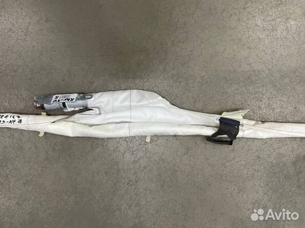 Правая шторка на Тойота рав-4 ха50 (2018-2024)