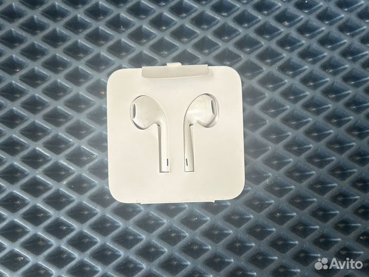 Наушники Apple EarPods Lightning (оригинал)