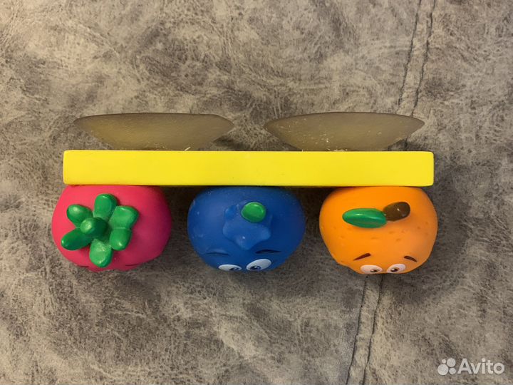 Держатель для зубных щеток