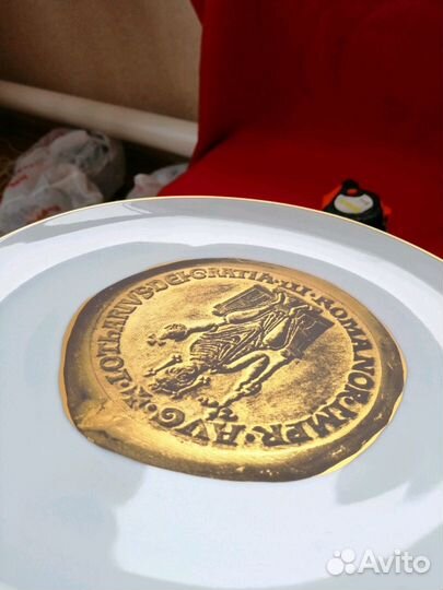 Тарелка фарфоровая немецкая с сусальным золотом2