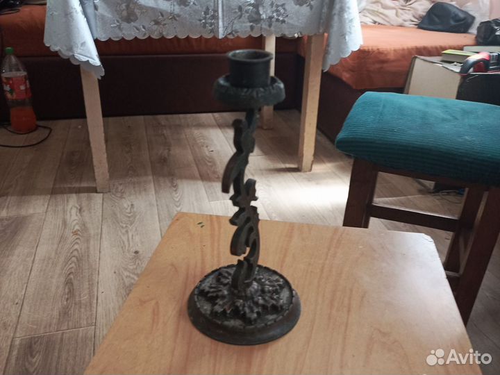 Подсвечник