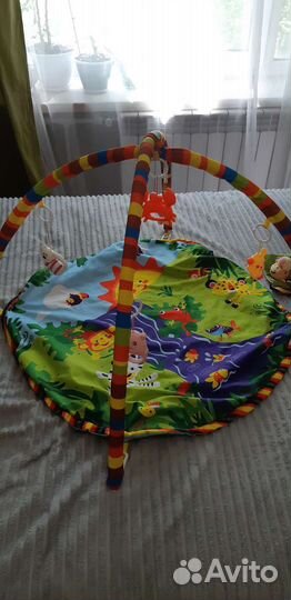 Развивающий коврик