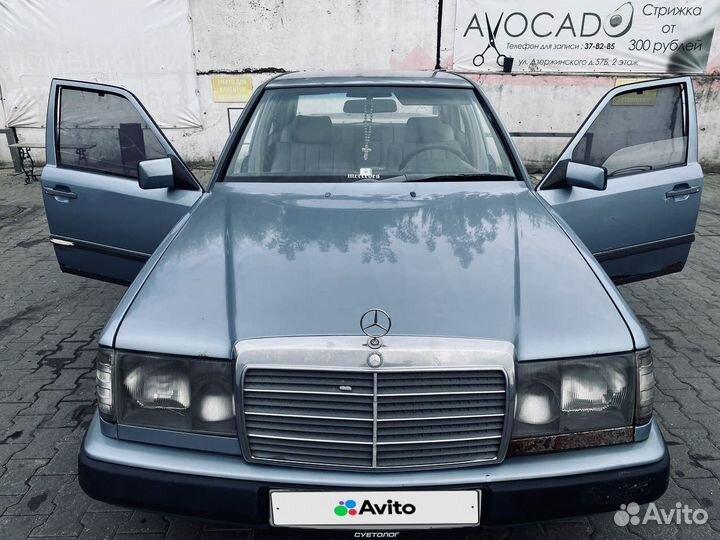 Mercedes-Benz W124 2.3 AT, 1988, 333 333 км