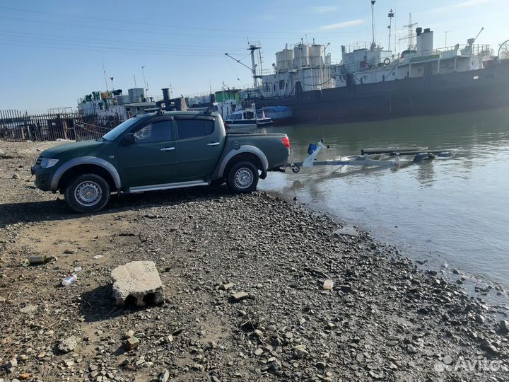 Буксировка прицепов автомобильных, катеров