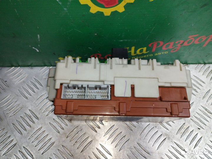 Блок предохранителей Mitsubishi Lancer 9 седан