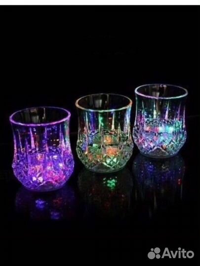 Светящиеся стакан