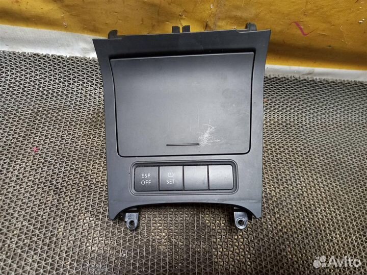 Пепельница volkswagen jetta 1K2