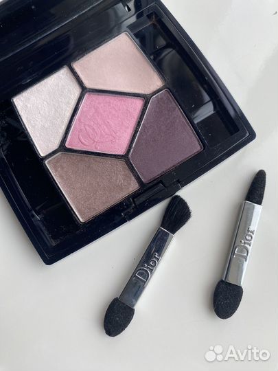 Тени для век Dior