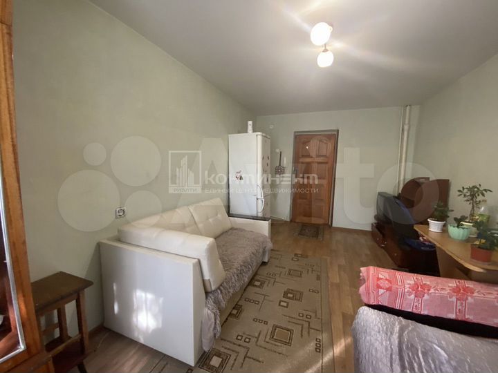 Комната 17 м² в 2-к., 2/5 эт.