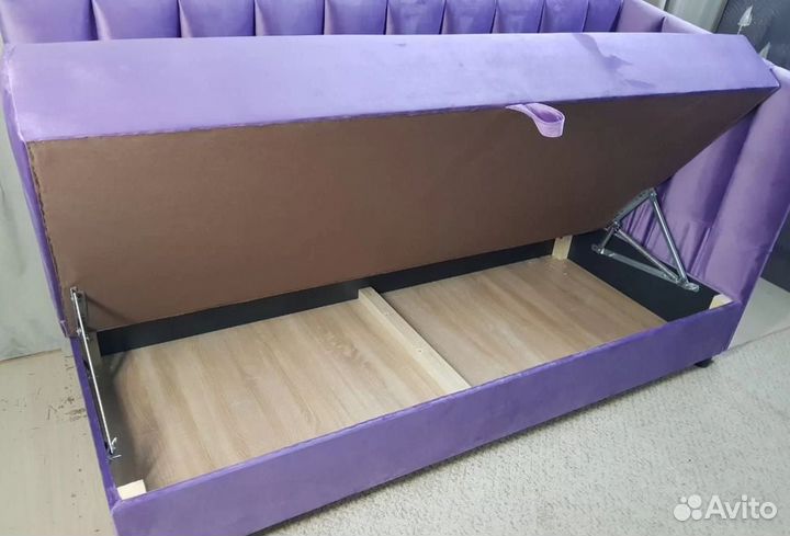 Детская кровать с матрасом