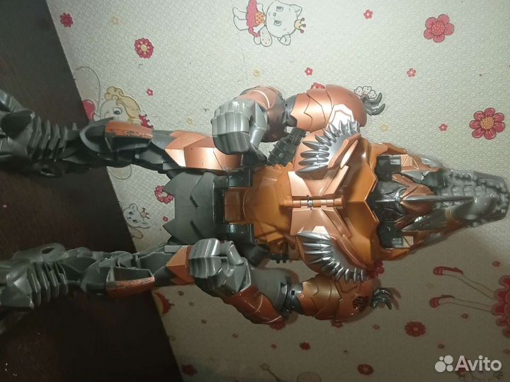 Игрушка-трансформер 
