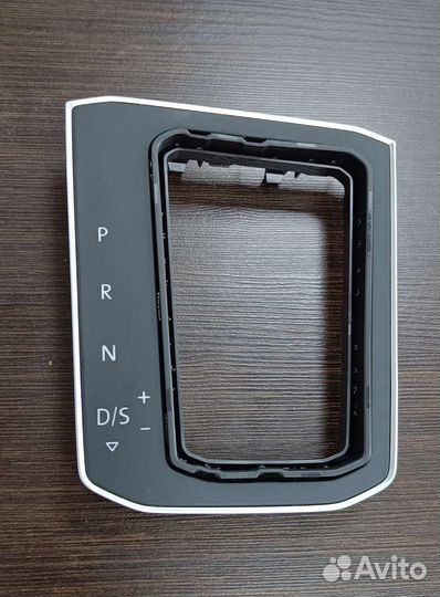 Рамка селектора кпп Volkswagen