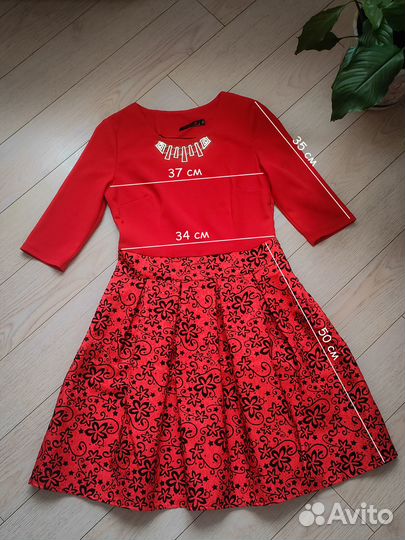 Платье женское 44 размер