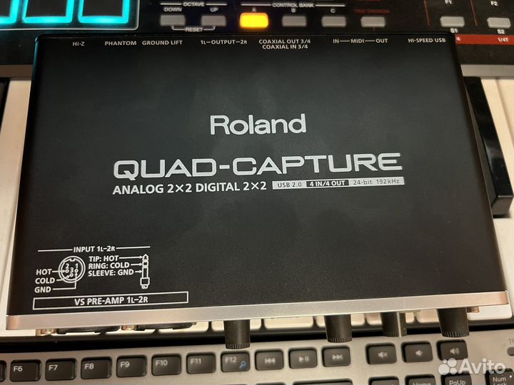 Внешняя звуковая карта Roland Quad capture ua-55