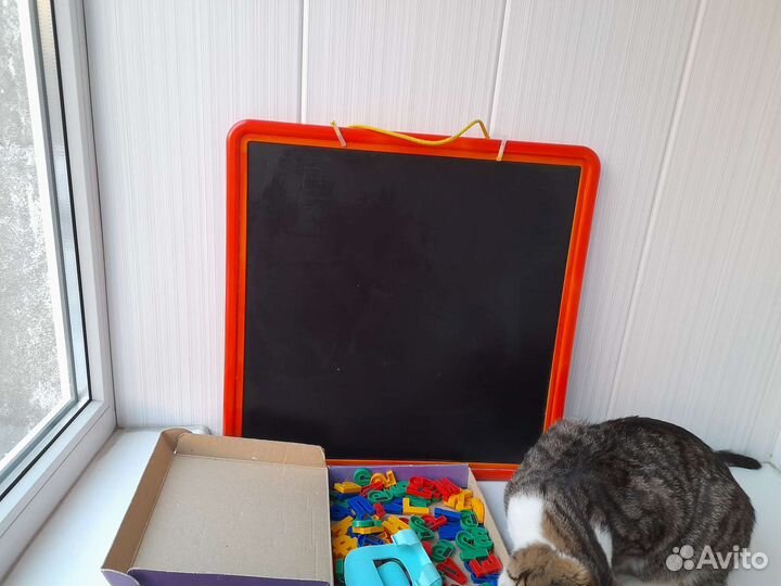 Магнитно маркерная доска двусторонняя