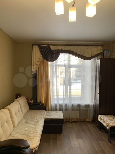 3-к. квартира, 70 м², 1/3 эт.