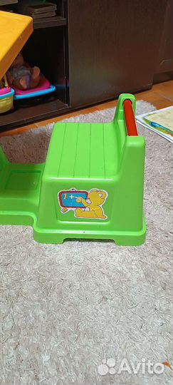 Детский стол и стул