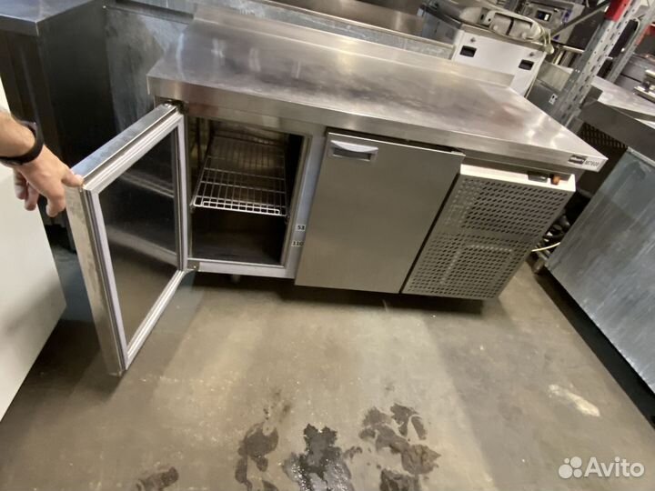 Морозильный стол