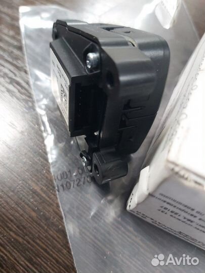 Кнопки на руль Mercedes