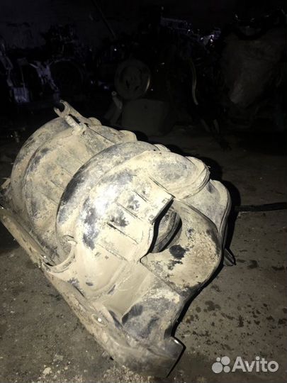 Коллектор впускной Renault Logan LS12 K4M 2012