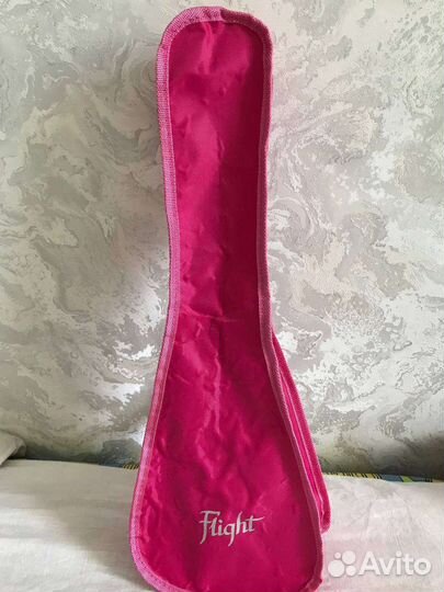 Укулеле Алёна Швец c самоучителем и чехлом