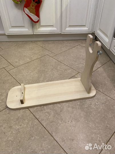 Хамонера. Подставка для хамона