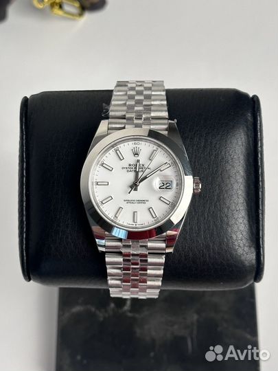 Часы Rolex Datejust White Dial