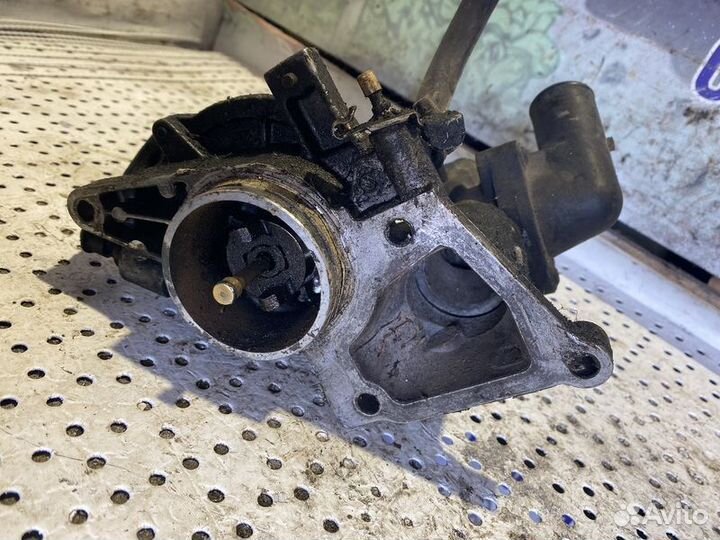 Корпус термостата Peugeot Boxer