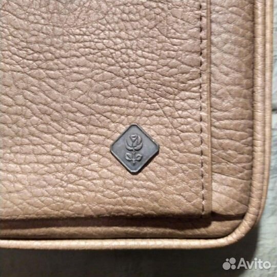 Новый мужской портфель