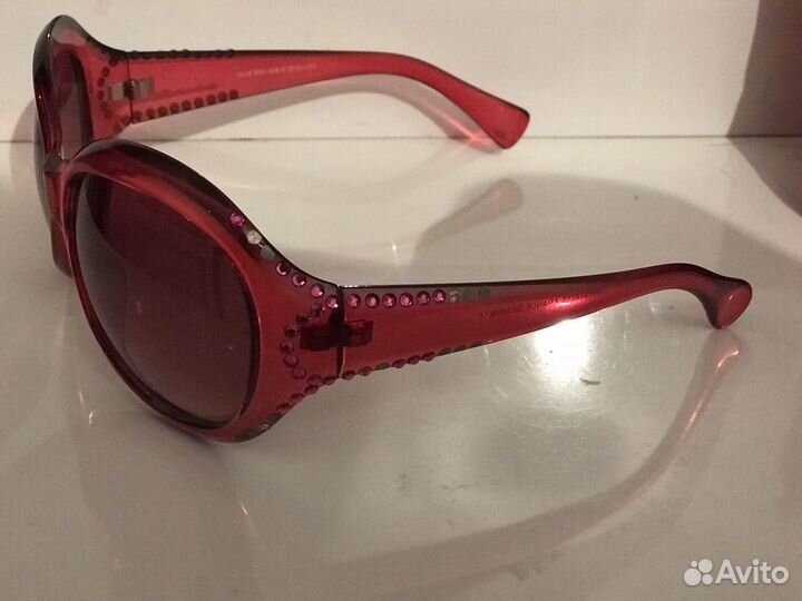 Солнцезащитные женские очки