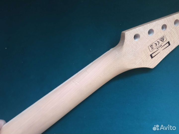 Гриф электрогитары мензура 22.2
